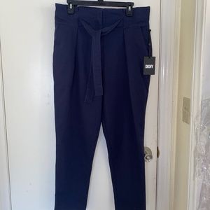 DKNY Women’s High-Waisted Tie-Front pants